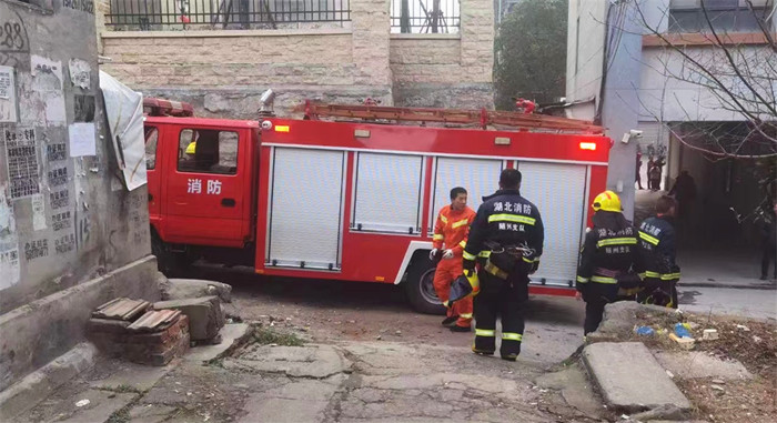 2.5��ˮ������܇����(zh��n)�DƬ